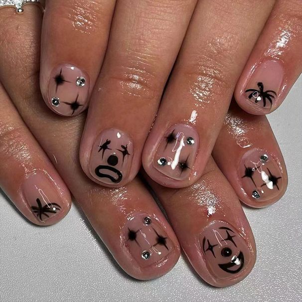 Short Gloss Halloween Strange Clown Face Pumpkin Flash Diamond Wear Nail Art Patch 2024 New 24_viptrois.com