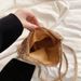 Women's Handle Bags Crossbody Straw Bag, Hollowed-out Flower Straw Bag, Woven Bag, Vacation Beach Bag, Loose Change Mobile Phone Bag_viptrois.com