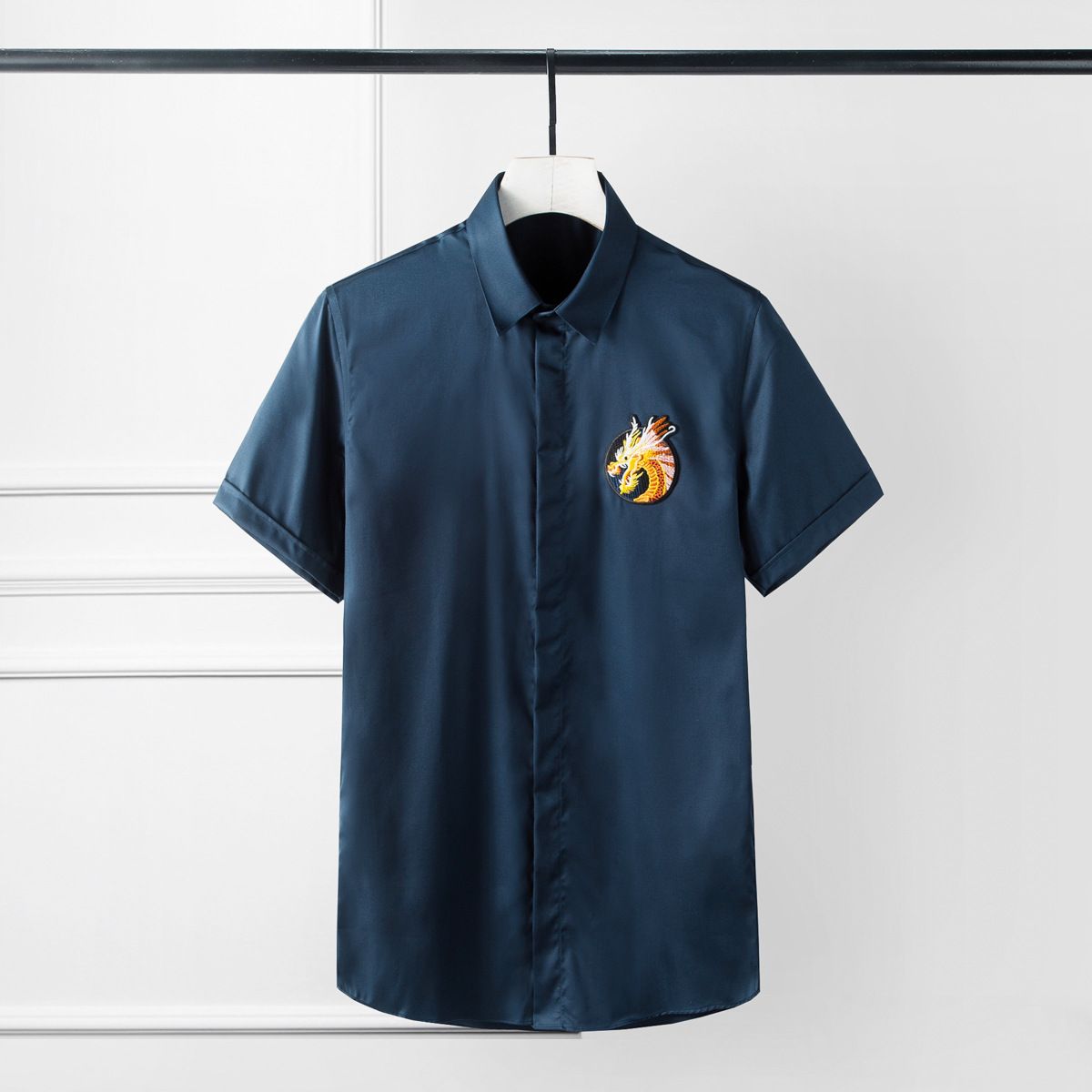 Men's Short Sleeve Shirt With Dragon Head Badge Imported Machine Embroidery Wrinkle Free Cotton Basic Casual Summer White Black_viptrois.com