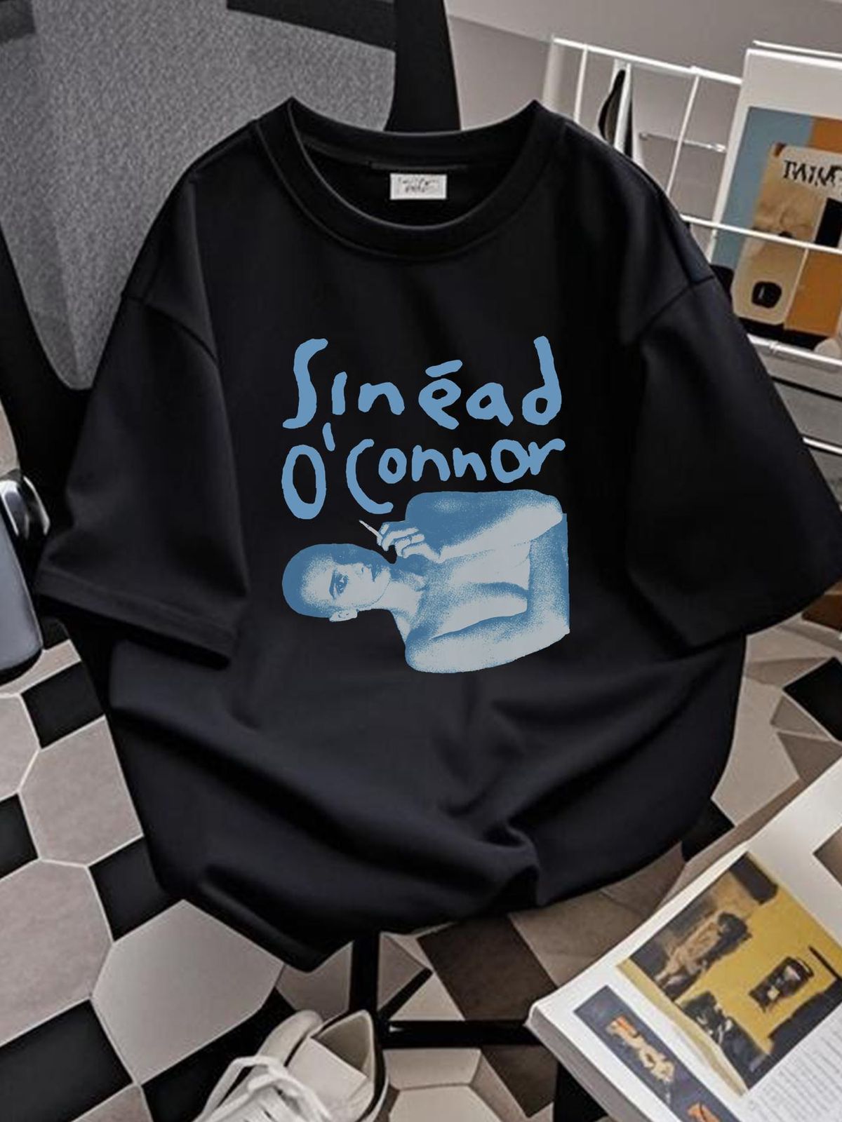 VTG Sinead O Connor Smoking WHITE T-shirt Short Sleeve All Sizes S-5Xl 1F1121 Casual Summer Stylish Unisex Homme Top For Everyday Wear Fashion_viptrois.com