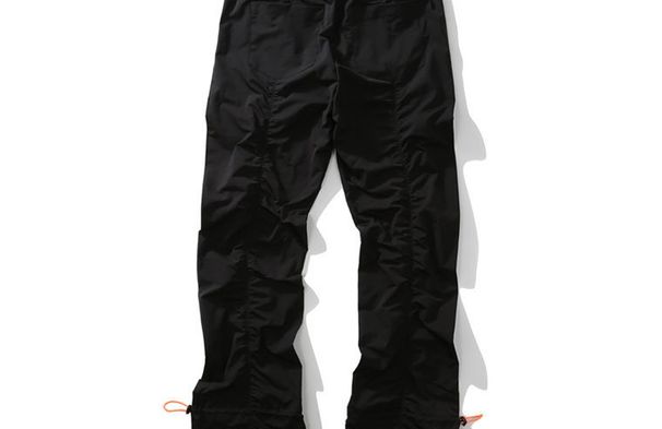 High Street Vibes Pleated Trousers - Unisex Stacked Hem Jogger Pants With Drawstring Waist & Flared Silhouette (Black/Grey)_viptrois.com