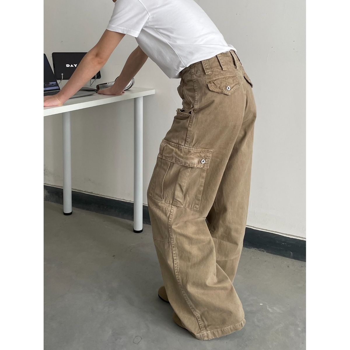 2026 Old Vintage American Tooling Pants American Retro Loose Casual Cleanfit Pants For Men And Women_viptrois.com