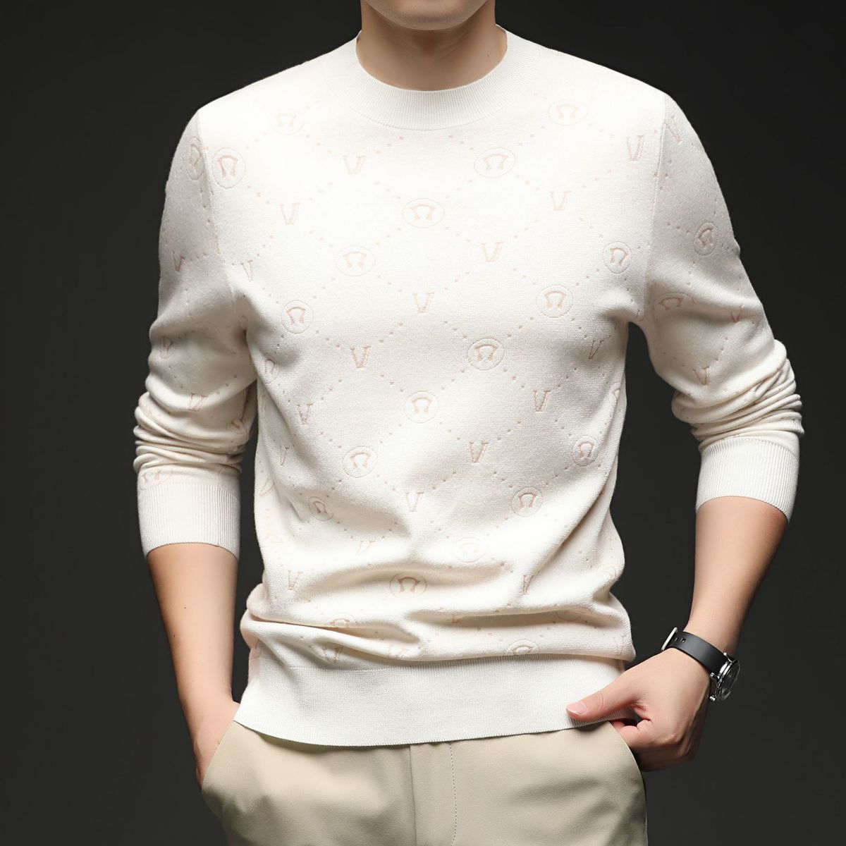 Men’s Jacquard Knit Sweater – Light Luxury Round Neck Pullover For Autumn & Winter (Black/Off-White/Yellow-Brown/Iron Gray, M-XXXL)_viptrois.com