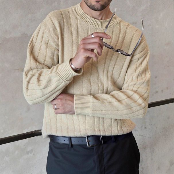 Men's Minimalist Knit Sweater - Textured Polyester Blend Oversized Pullover (Khaki)_viptrois.com