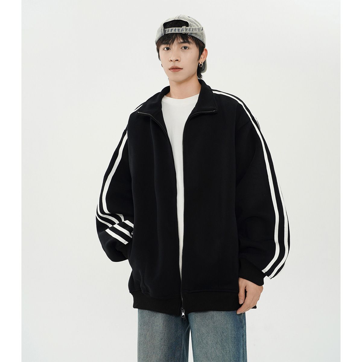 Men's Clothing American Streetwear Casual Stand Up Collar Striped Cardigan Sweatshirt Men's High Street Style Vibe Cool Loose Jacket Top_viptrois.com