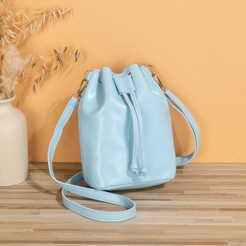 Women's Minimalist Bucket Bag For Women - Large Capacity Solid Color Crossbody Purse (Spacious)_viptrois.com