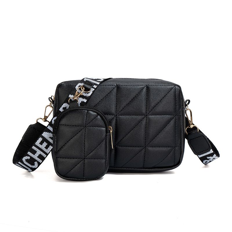 Diamond Quilted Letter Shoulder Bag - Fashion Square Crossbody Purse With Letter Strap For Women_viptrois.com