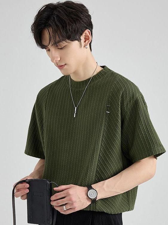 Men's Clothing Fashion Loose Casual Round Neck T Shirt Niche Design Knitted Texture Striped Short Sleeved Top T-Shirt_viptrois.com