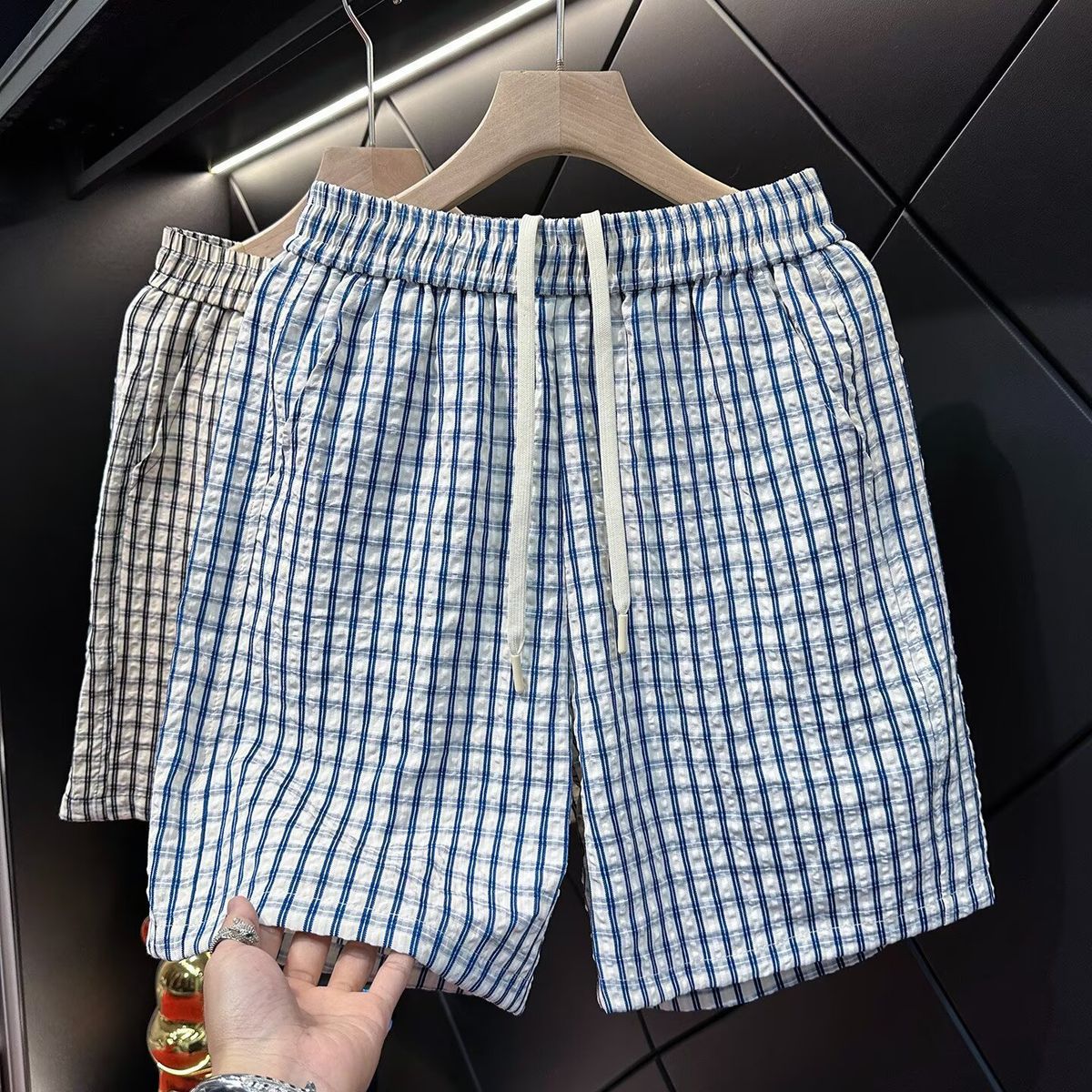 Men's Clothing Plaid Loose Fitting Shorts Casual Versatile Thin Five Point Bubble Mesh Quick Drying Beach Pants For Summer_viptrois.com