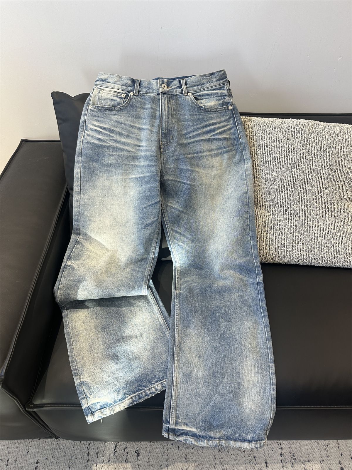 Men's Clothing New A Line Washed Blue Straight Loose Cleanfit Jeans_viptrois.com