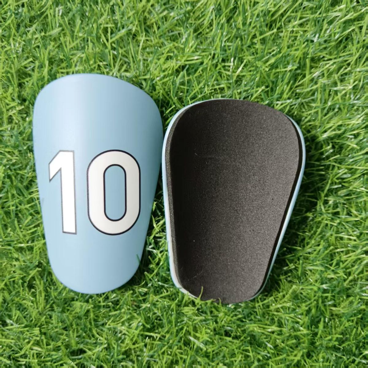 Adjustable Soccer Shin Guards With Player Number Designs (7,9,10,17) - Lightweight Plastic Leg Protection For Football, Basketball & Volleyball_viptrois.com