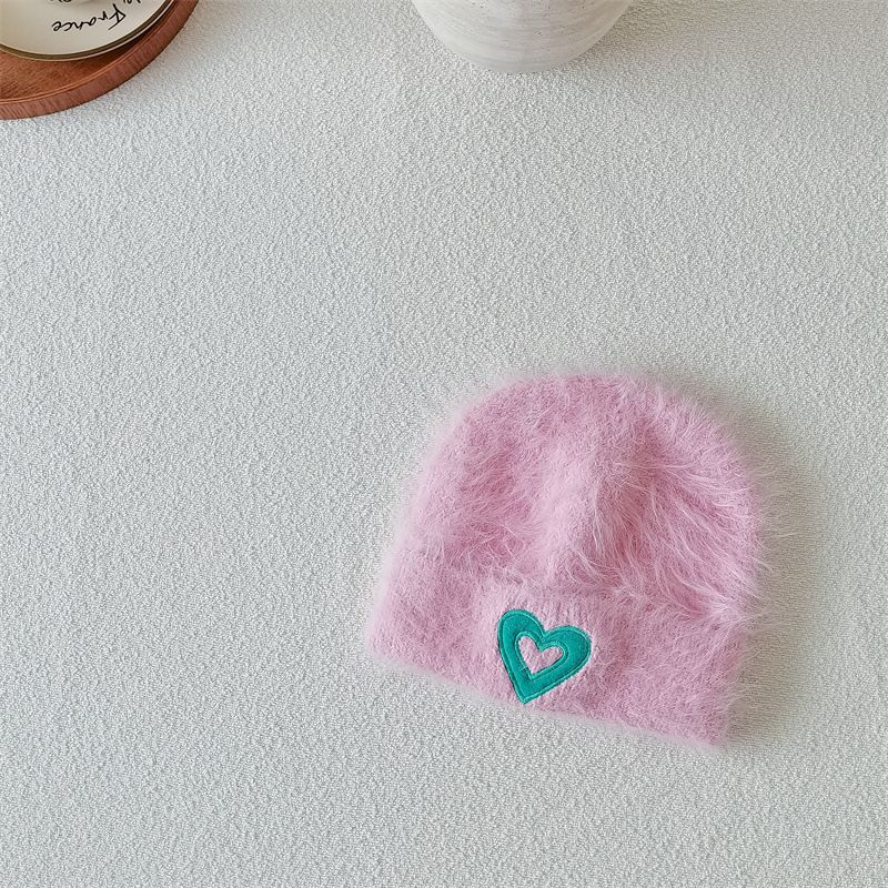 Kids' caps Girls mink Velvet Love embroidered pullover hat Candy color rolled edge soft warm skin Autumn and winter_viptrois.com