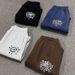 "Unisex Retro Streetwear Sweatpants – Printed Hip-Hop Couple Pants, Loose Fit & High Comfort (S-XL, Black/Gray)"_viptrois.com