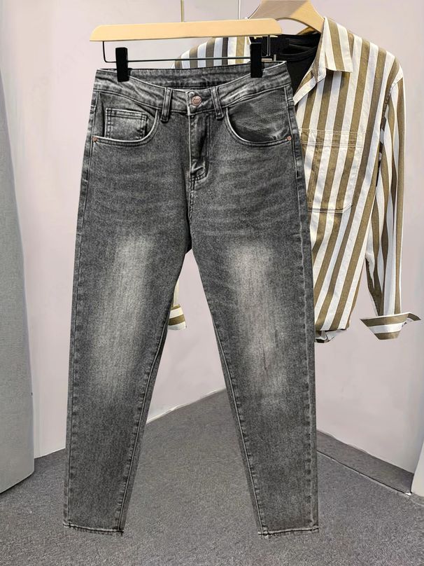 Men's Slim Straight Gray Jeans | Classic Fit With Signature Leather Patch | Comfort Stretch Denim For Everyday Wear_viptrois.com