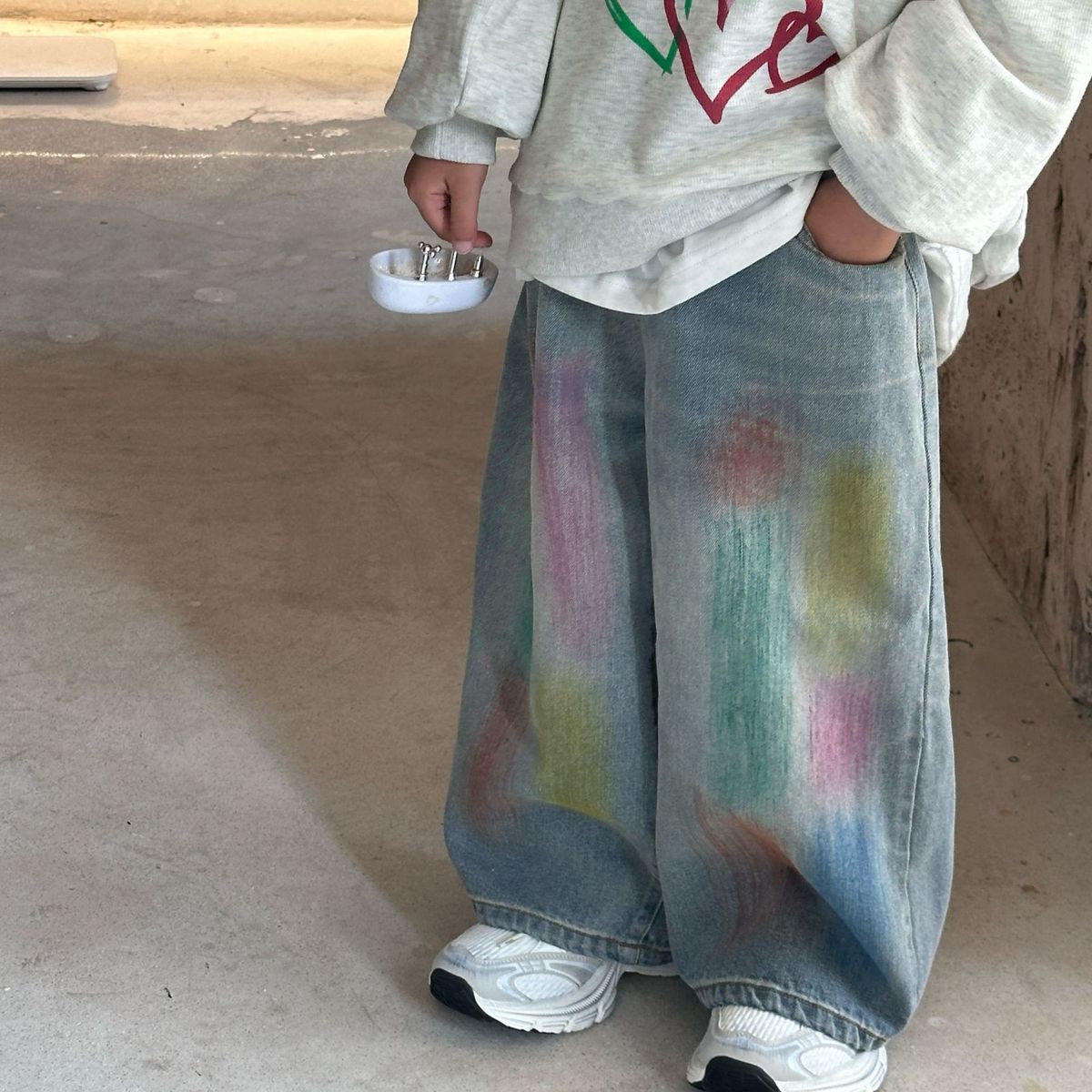 Autumn New Children's Jeans Korean Style Hand Painted Boys And Girls Fashionable Denim Trousers_viptrois.com