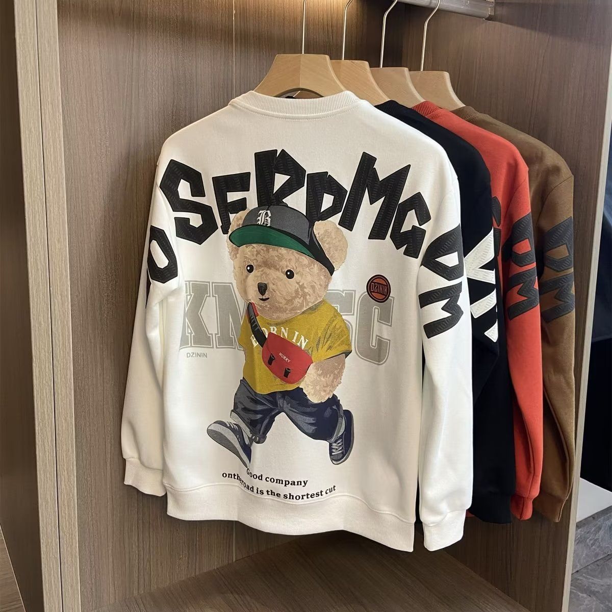 Men's Clothing Trendy Brand Sweatshirt 2025 Autumn New Bear Round Neck Long Sleeved Printed Jacket Couple Style High End Bottoming Shirt For Men_viptrois.com
