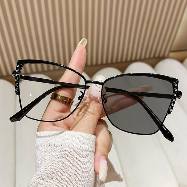 Fashion Cat Eye Non-Prescription Trendy Ultra-Light Eyeglass Frame Blue Light Blocking Metal Color-Changing Glasses_viptrois.com