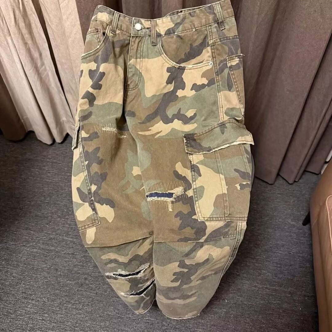 Heavy Camouflage Silhouette Overalls Men's And Women's Retro Patch Ripped Scimitar Pants Trendy Brand Big Pocket Straight Trousers_viptrois.com