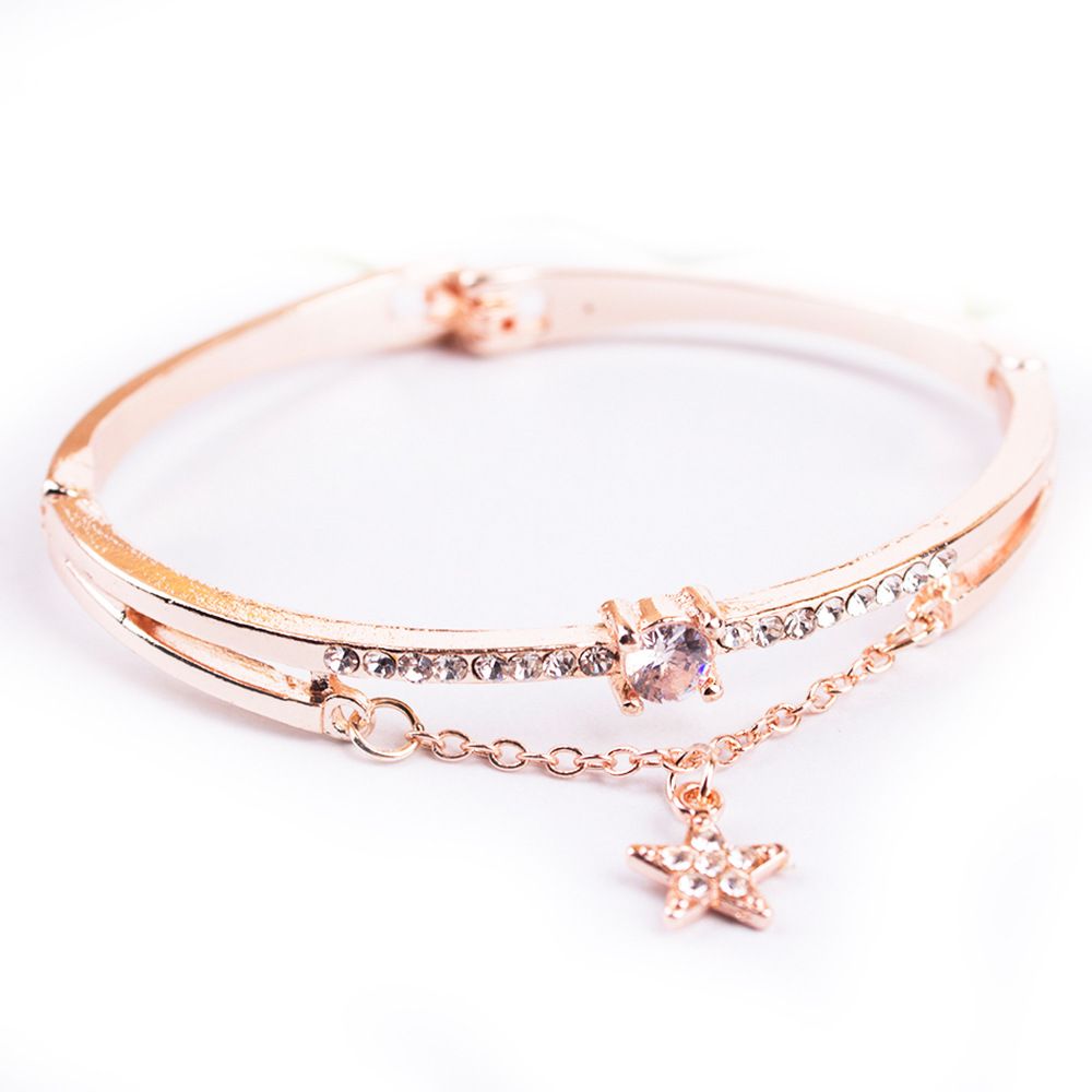 Korean Style Ladies Fashion Trend Versatile Butterfly Dial Belt Quartz Watch Female Watch + Star Bracelet 2pcs/set_viptrois.com