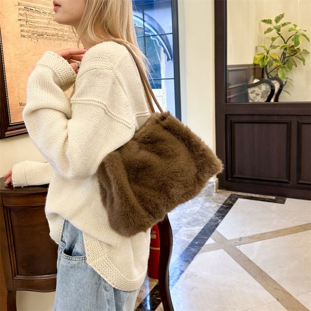 Women's Bags Milan Mink Plush Bag For Women In Autumn And Winter, New Fur Tote Bag, Large Capacity, Furry One Shoulder Underarm Bag, Fashionable Women_viptrois.com