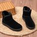 Snow boots winter new round head middle top suede flat with brown low cylinder leisure with pile thickened snow cotton_viptrois.com