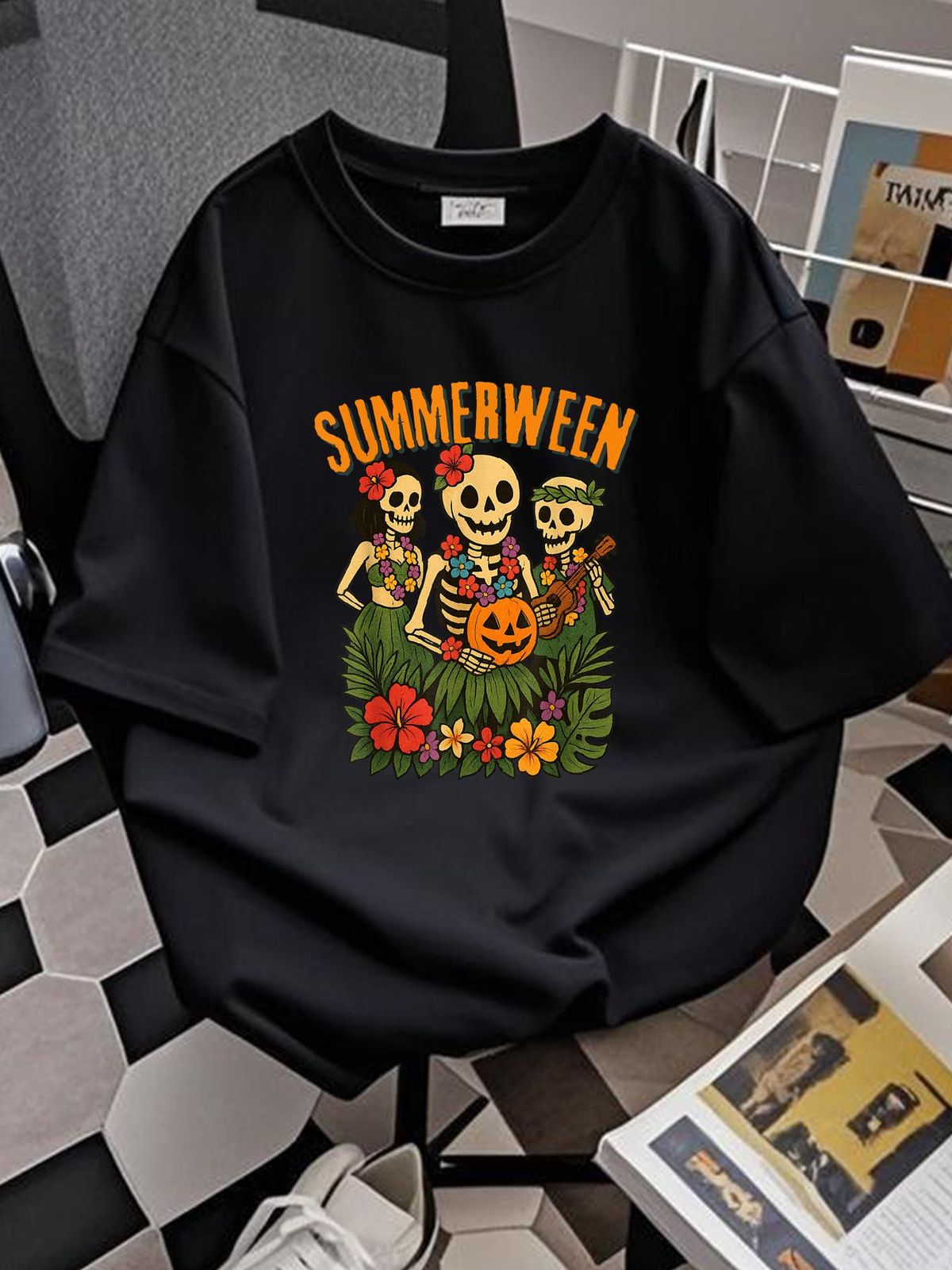 Funny Summerween Skeletons Luau Party Halloween Beach Vibes T-Shirt Women Stretched T-Shirt For Women Casual Soft Designer Clothes Versatile Unisex Female Streetwear Summer Stylish Breathable Comfortable Print Round Neck Short Sleeve Fashion_viptrois.com