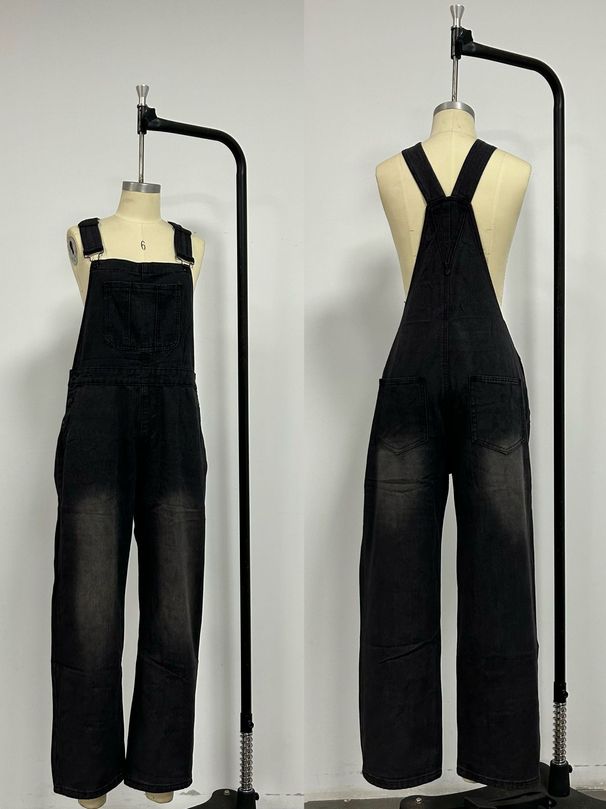 K Fashionable Retro Men's Small Footed One-piece Denim Solid Color Personalized Long Strap Jeans_viptrois.com
