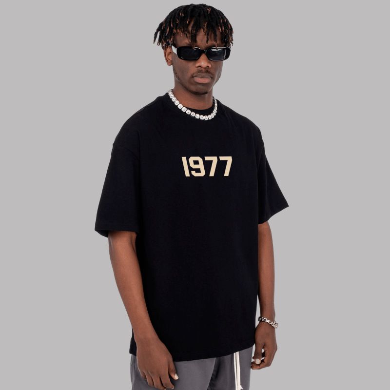 Men's Clothing Short Sleeves Men And Women Small Neckline 1977 Pure Cotton T Shirt Loose White Five Point Sleeves Drop Shoulder Half Sleeves_viptrois.com