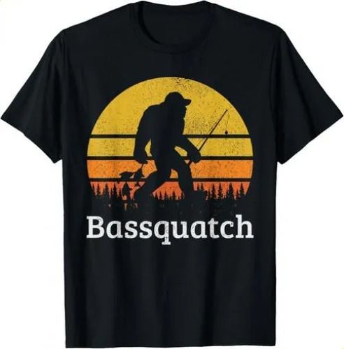 2026 T-shirtbassquatch Funny Bass Fishing Sasquatch Bigfoot Vinta_viptrois.com