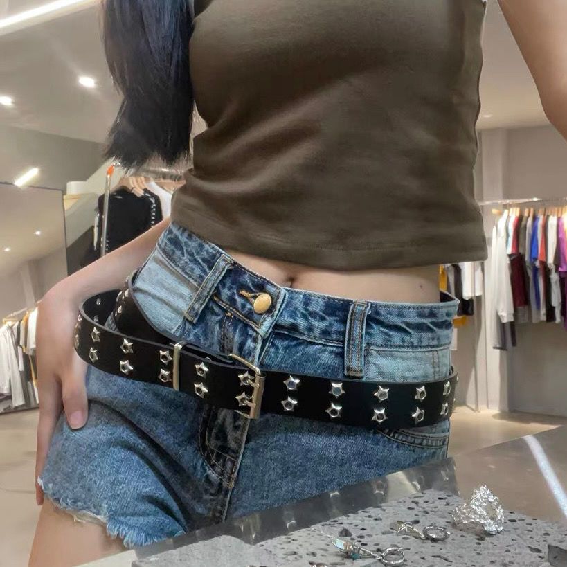 Double breasted hollowed out star decoration belt, millennium Y2K punk style spicy girl personality rivet porous belt_viptrois.com