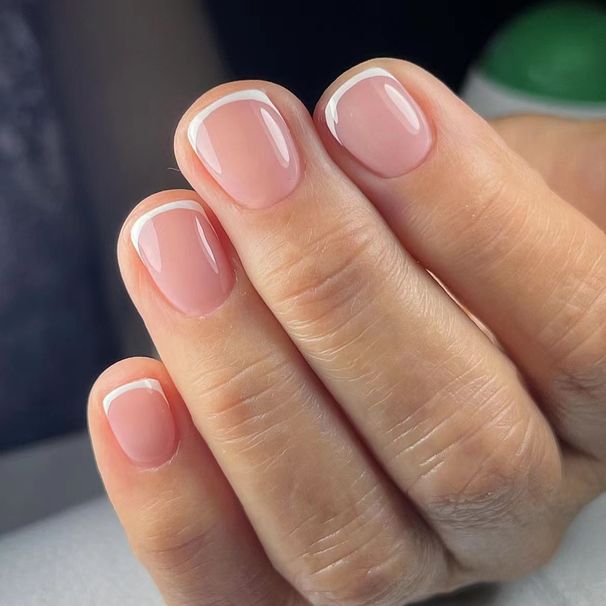 Short glossy square nail simple French white line wear nail simple all-match temperament wear nail manicure 24 pieces_viptrois.com