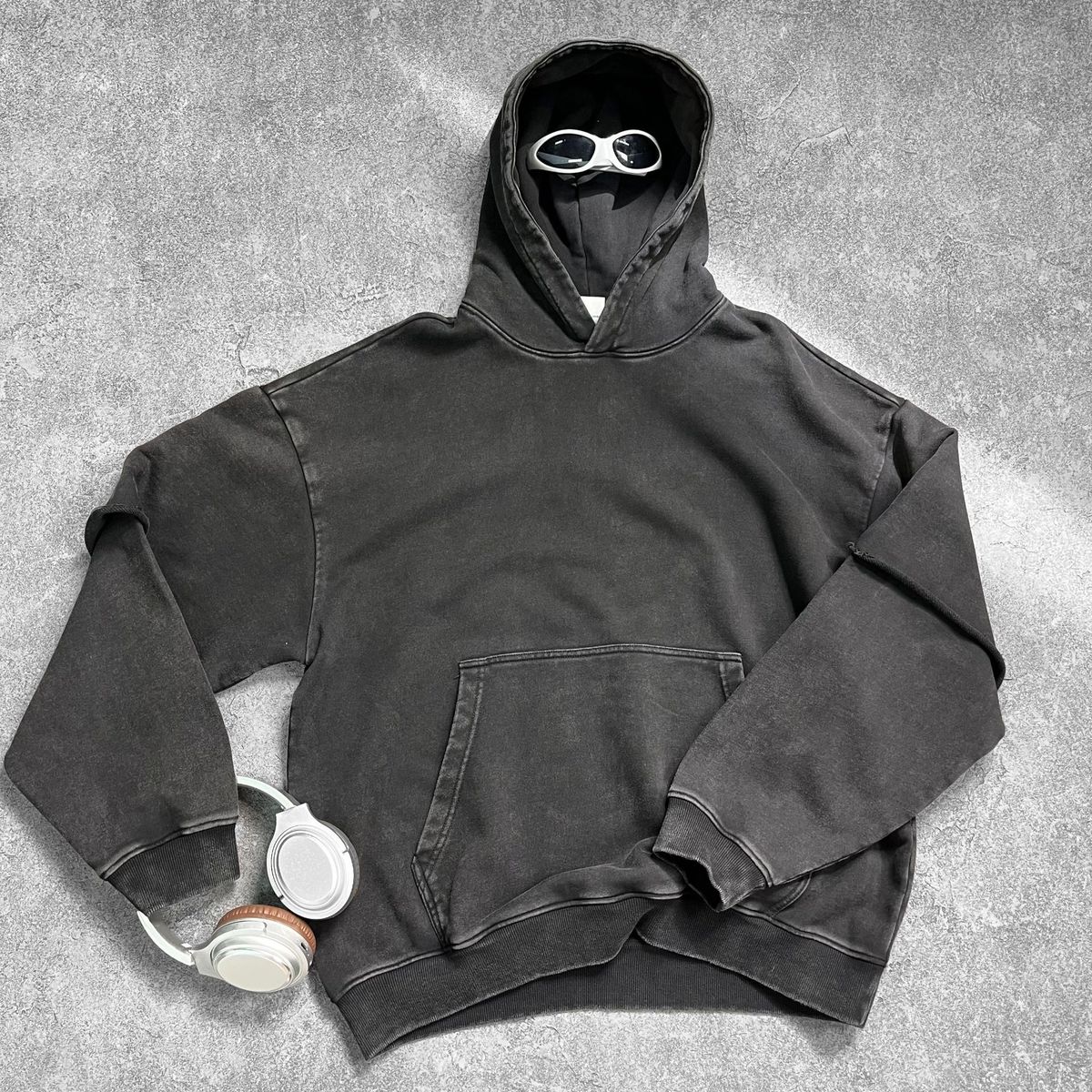 430GSM Distressed Hoodie – Oversized Washed Cotton Pullover With Raw Hem & Patch Pockets (S-XXL, Post-Apocalyptic Colorways)_viptrois.com