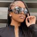 Y2k Millennium Style All In One Windproof Sunglasses For Women Fashionable Large Curve Diamond Frameless Sunglasses For Women_viptrois.com