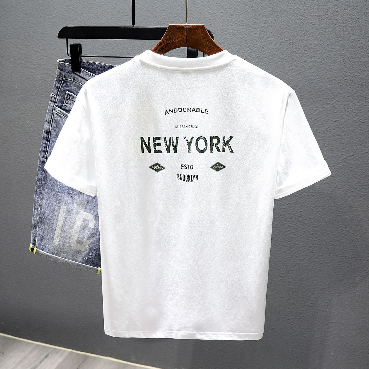 2025 New Summer T-Shirt Men's Short Sleeve Trendy Brand Printed Crew Neck Fashion Top Men's Half Sleeve Handsome T-Shirt_viptrois.com