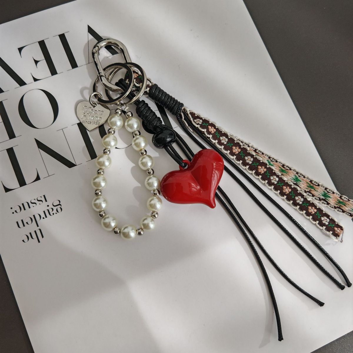 Bag Pendant Heart-shaped Pearl Chain, Keychain, Woven Strap, Woven Rope_viptrois.com