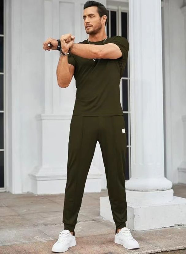 Sports trend, solid color, two-piece set, round neck slim fit T-shirt, casual and fashionable men's sports set_viptrois.com