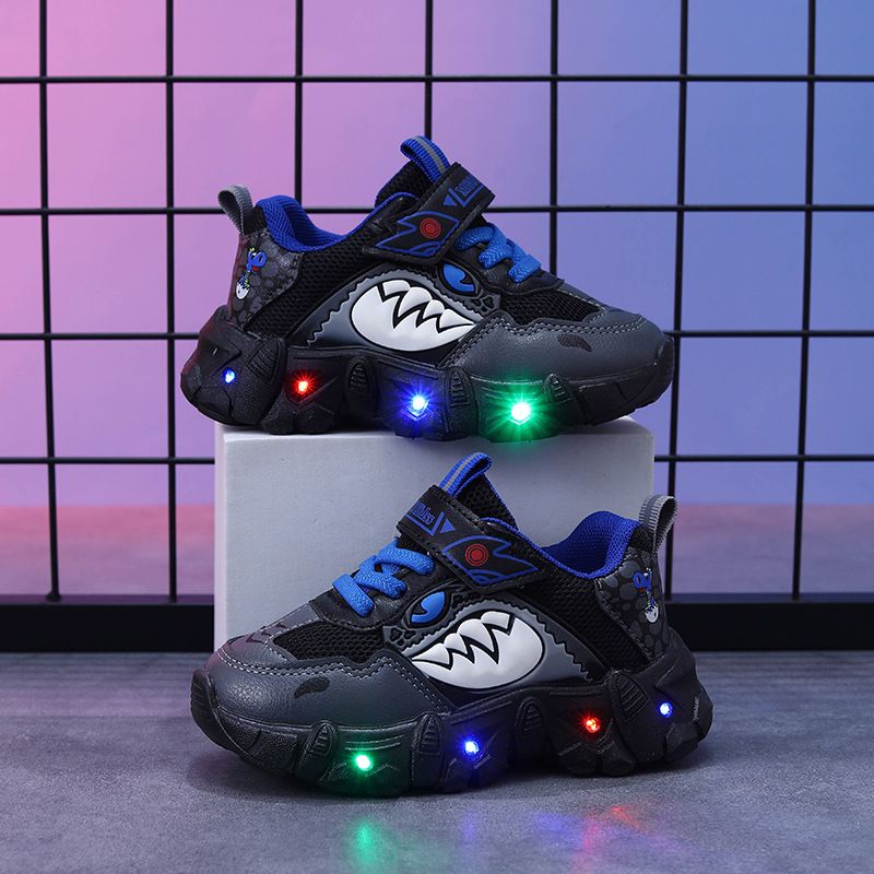 Children's New Mesh Sports Shoes For Boys And Girls In Spring And Autumn With LED Luminous Lights For Learning To Walk_viptrois.com