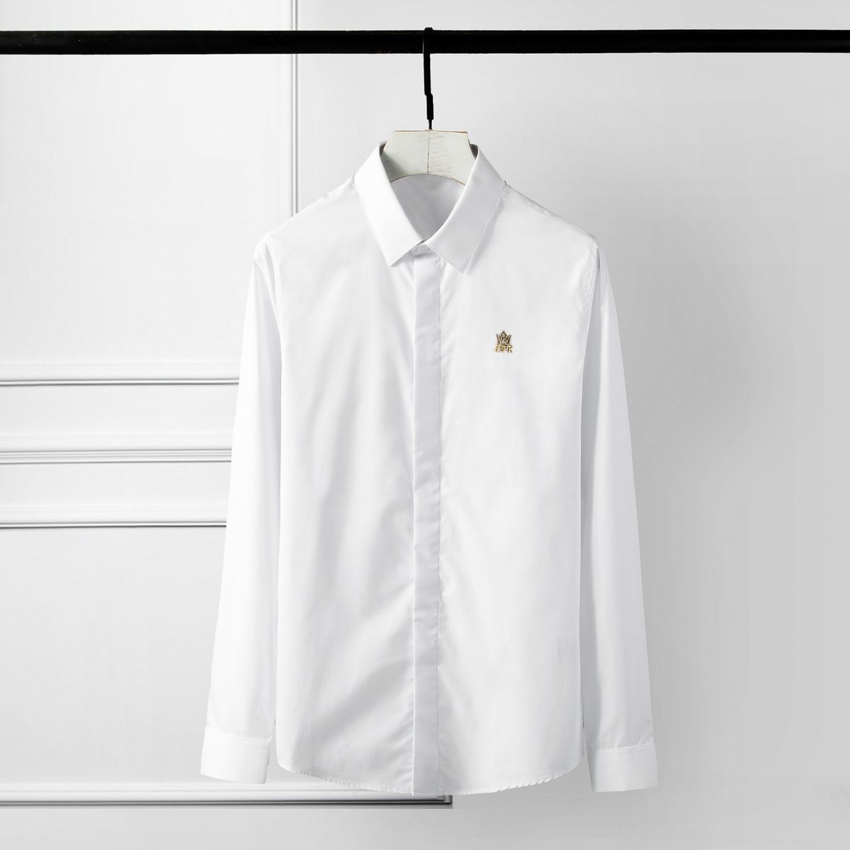 Men's Antelope Patchwork Long-Sleeve Shirt – Premium Cotton Slim Fit (Wrinkle-Free, Breathable, Sizes 44-48)_viptrois.com