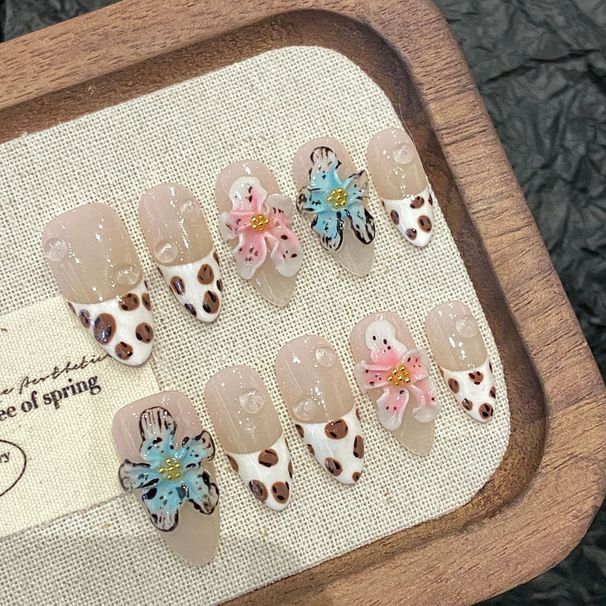 Beauty & Health Hand Carved Nail Art Devil Flower French Leopard Print Autumn And Winter False Nail Patches_viptrois.com